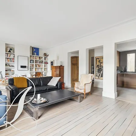 Grande De Luxe En Face De L'ancien Atelier De Camille Claudel A 6eme * Parigi